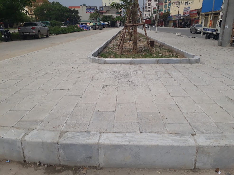 Đá lát vỉa hè giá rẻ trên dưới 200.000đ/m2
