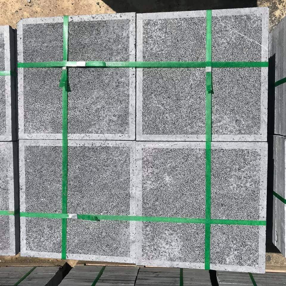 Đá lát băm nhám mài viền 40x40x4cm